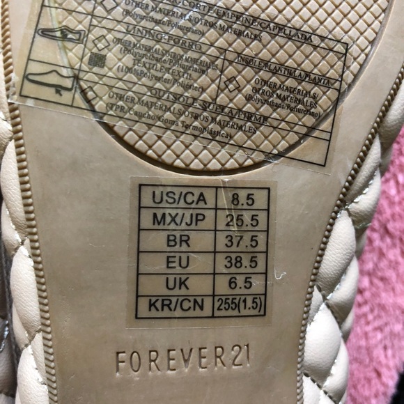 New without tags forever 21 flats - Picture 4 of 4